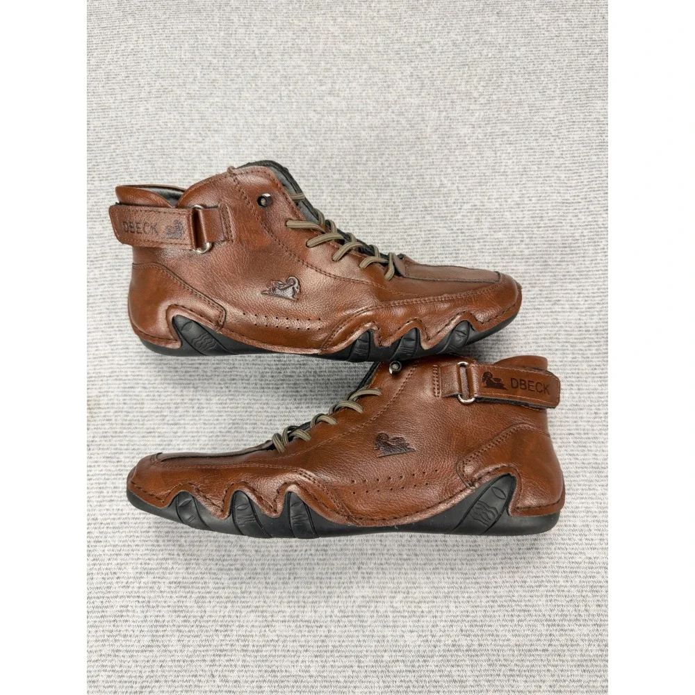 DBECK Mens Brown Leather High Top Walking Shoes Boots Size 39‎